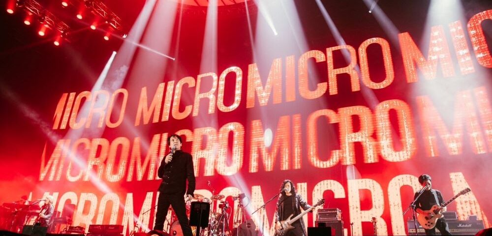 แฟนเพลงนับหมื่นรวมพลปลุกตำนานมือขวา “ไมโคร” “Chang Music Connection presents MICRO THE LAST ร็อค เล็ก เล็ก”