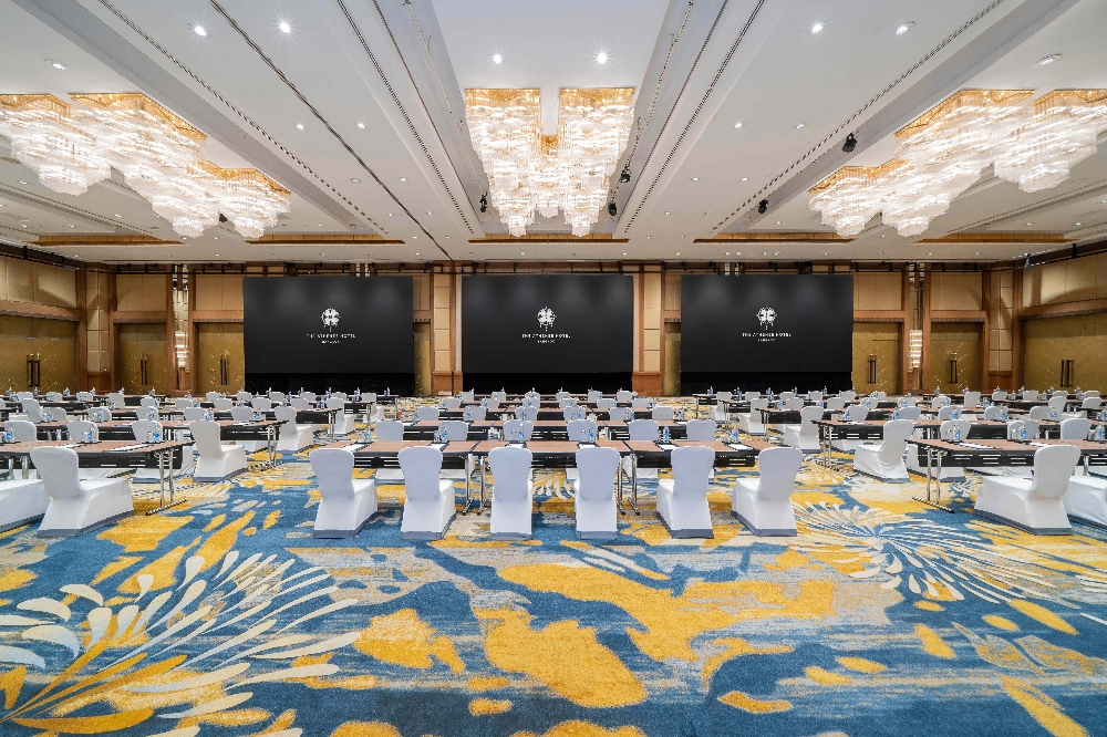 โรงแรม ดิ แอทธินี โฮเทล แบงค็อก ทุ่มงบกว่าสิบล้านบาท ติดตั้งจอ LED ภายในห้องบอลรูม ขนาดใหญ่ที่สุดในกรุงเทพมหานคร พร้อมยกระดับศักยภาพตลาดไมซ์ด้วยเทคโนโลยีและนวัตกรรมการจัดงานอย่างยั่งยืน