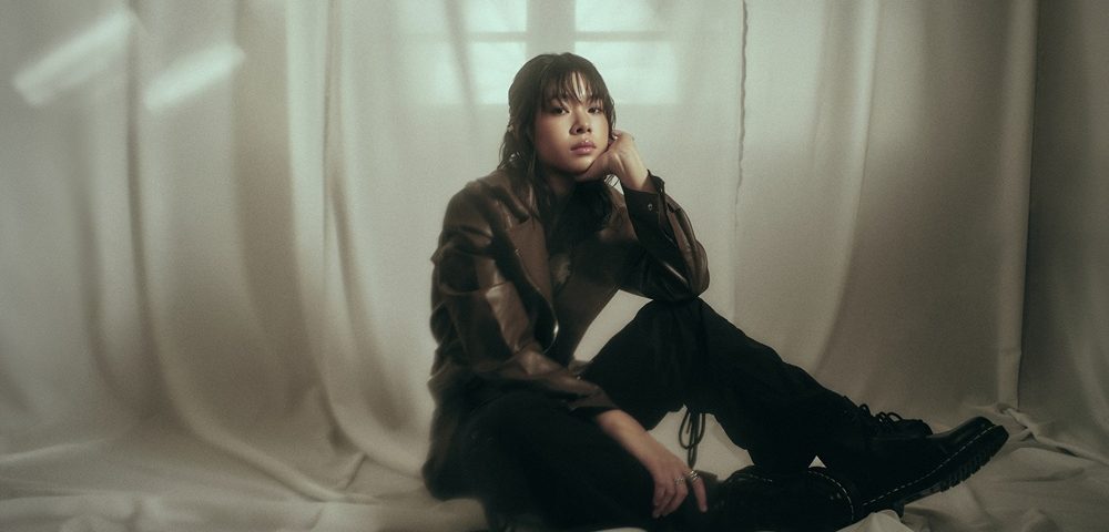 “Dena Euprasert” ถ่ายทอดความทรงจำของความรัก ผ่านเพลง “ภาพสุดท้าย” ที่อยากให้ทุกคนสัมผัส ในสไตล์ป็อป-ร็อกสุดอบอุ่น!