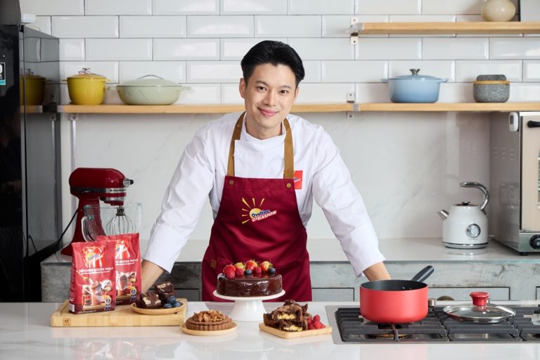 โอวัลตินรุกตลาดโกโก้ เล็งตอบโจทย์ผู้ประกอบการเบเกอรี่ เปิดตัว “โอวัลติน โกโก้มอลต์” พร้อมคว้า “เชฟปิง – สุรกิจ เข็มแก้ว” นั่งแท่นแบรนด์แอมบาสเดอร์ เสิร์ฟความอร่อยให้เมนูขายดี